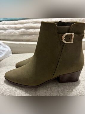 Market & Spruce Olive Green Ankle Boot with Buckle